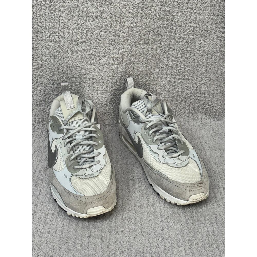 Nike Women's Grey Air Max Athletic Shoes Size 8.5 #60172